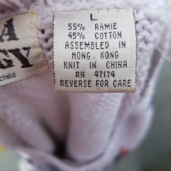 Vintage Chunky White Floral Knit Sweater - Picture 5 of 9